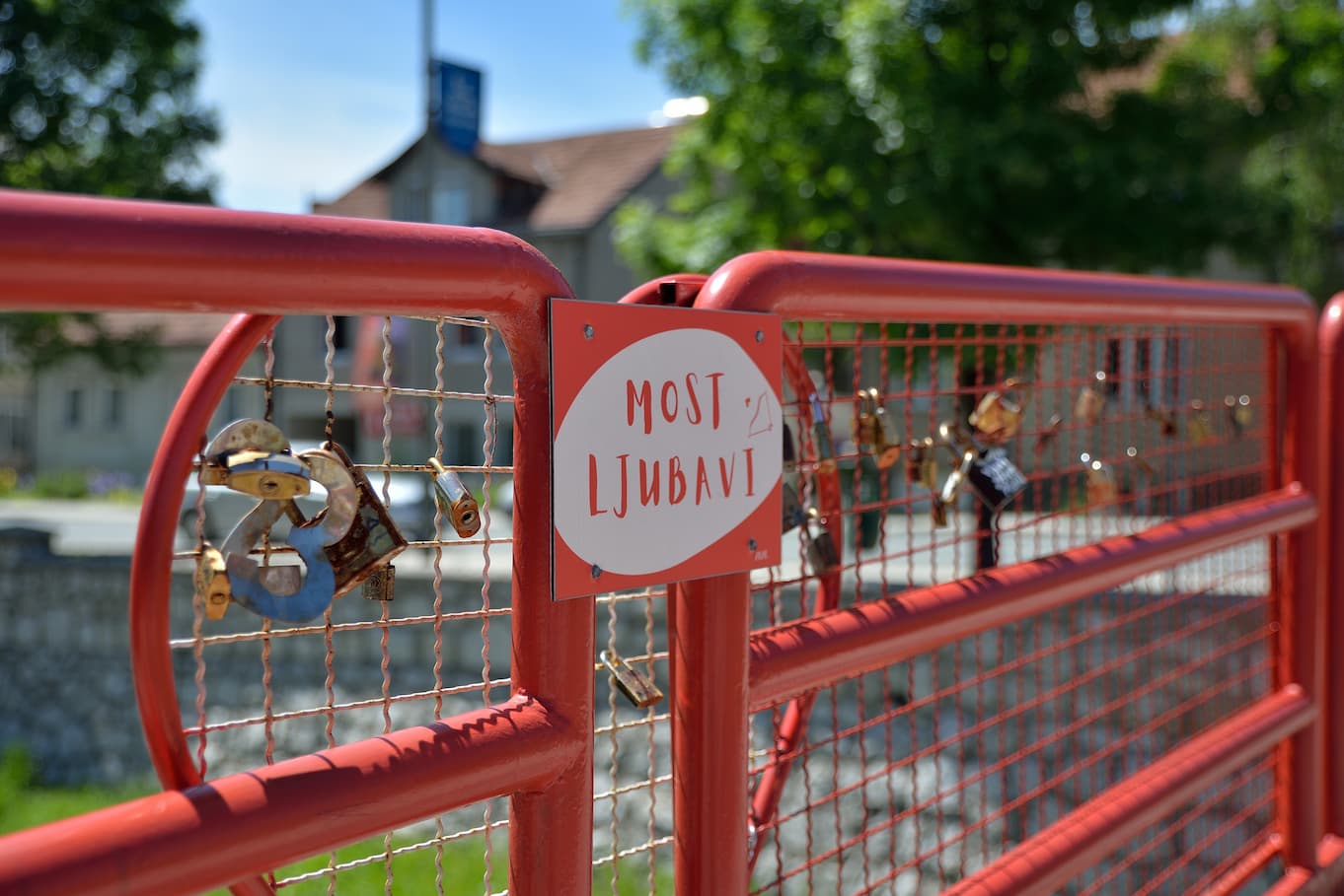 Most ljubavi